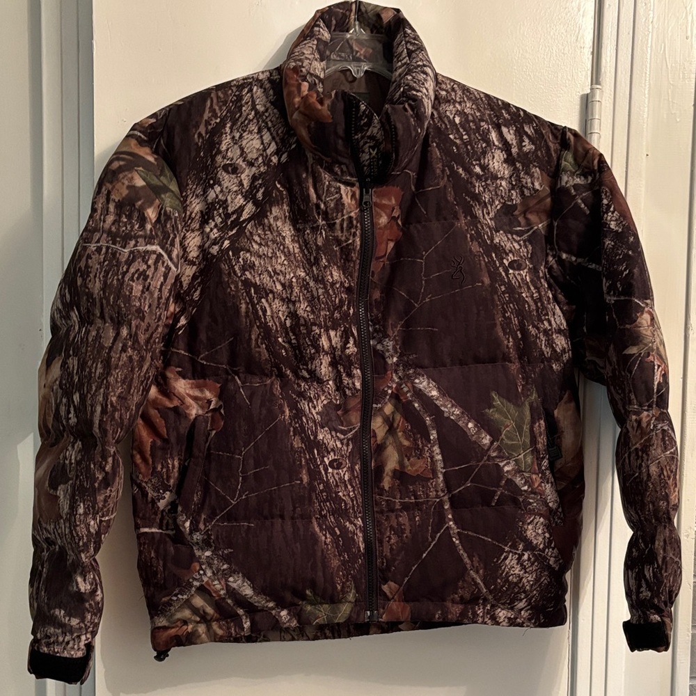 Browning down mossy oak camo jacket. Sz S. Like new